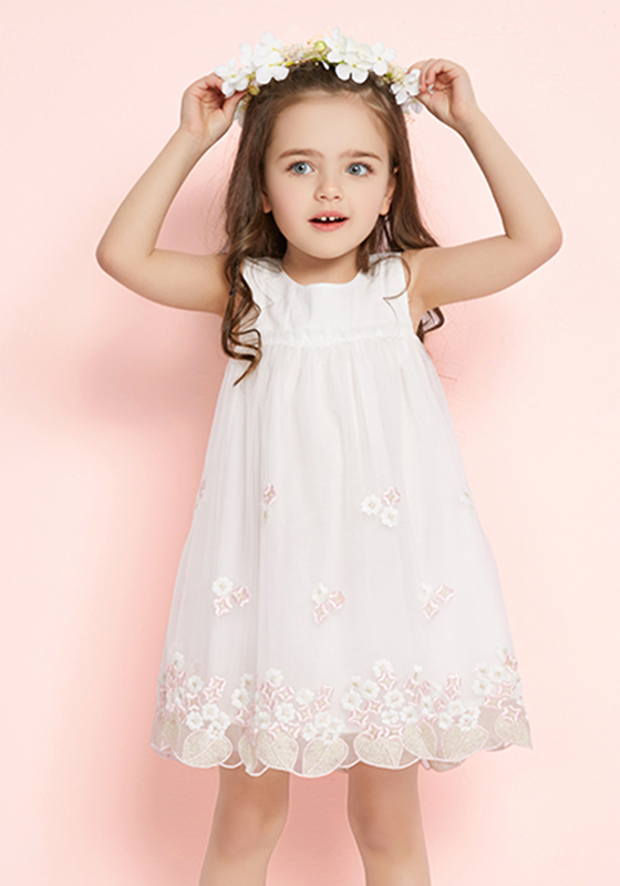 Mila Embroidery Lace Dress Mila Embroidery Lace Dress