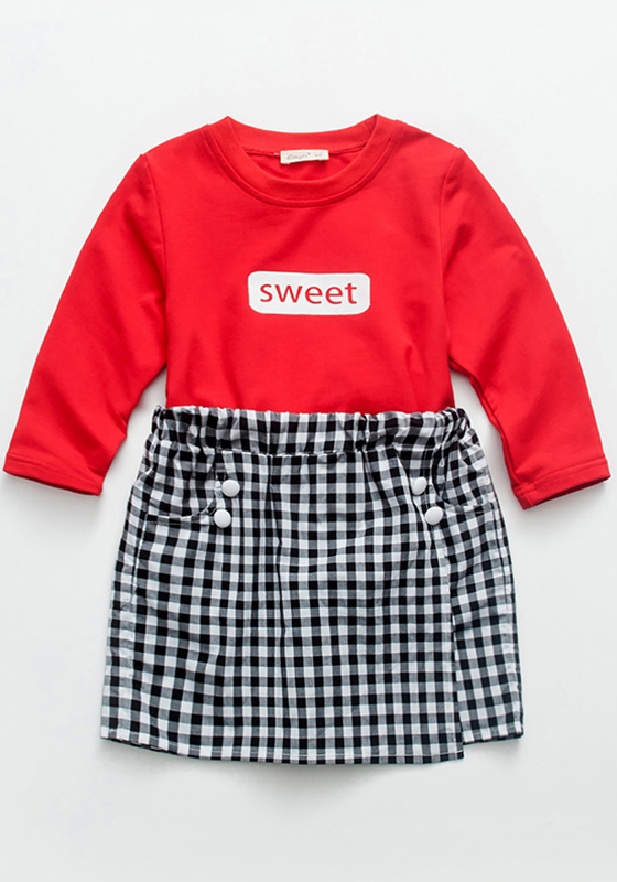 Lisa T-Shirt & Plaid Shorts Lisa T-Shirt & Plaid Shorts