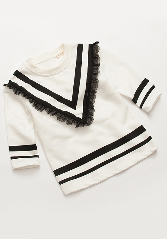 Pompom Crew Neck Long Sleeve Top Pompom Crew Neck Long Sleeve Top