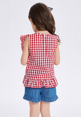 Mila Plaid Sleeveless Shirt With Jeans